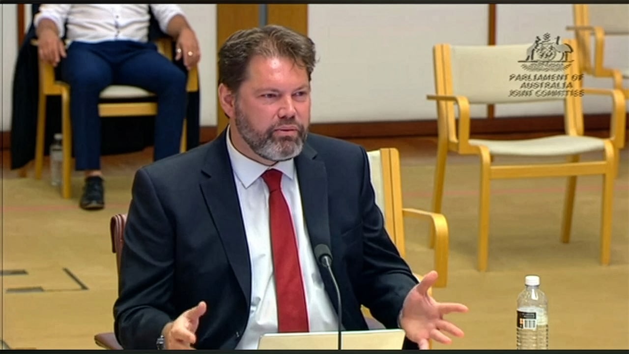 Dr Andrew Lancaster presenting evidence to parliamentary inquiry